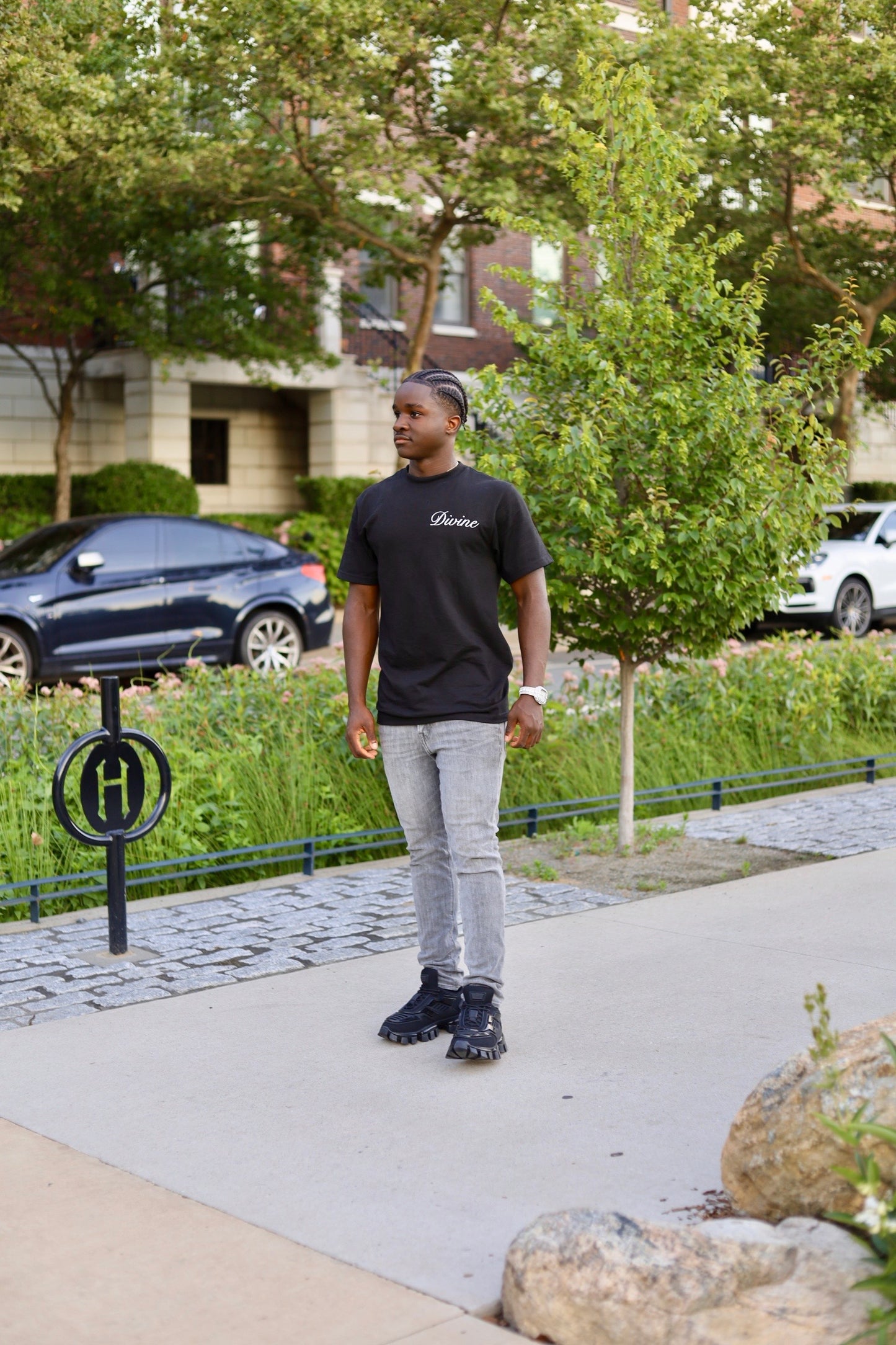 Onyx Elevate Tee